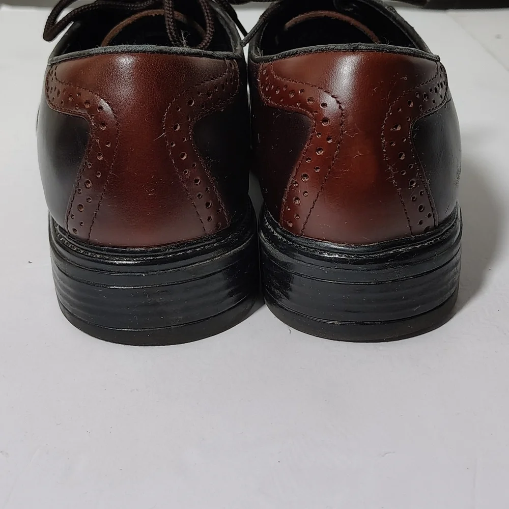 Nunn Bush Dark Brown Leather Oxfords 9.5
